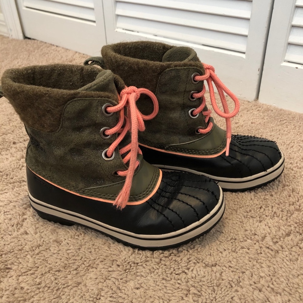 Sorel snow boots